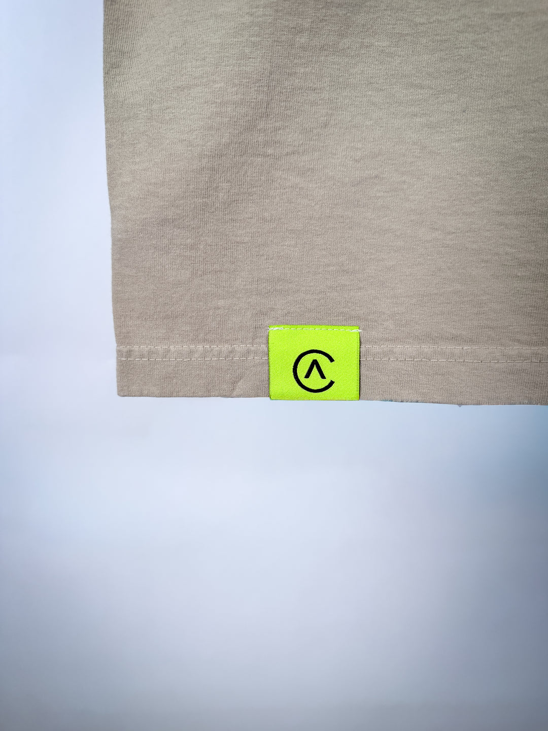 LIFTED RHINESTONE T-SHIRT - OATMEAL