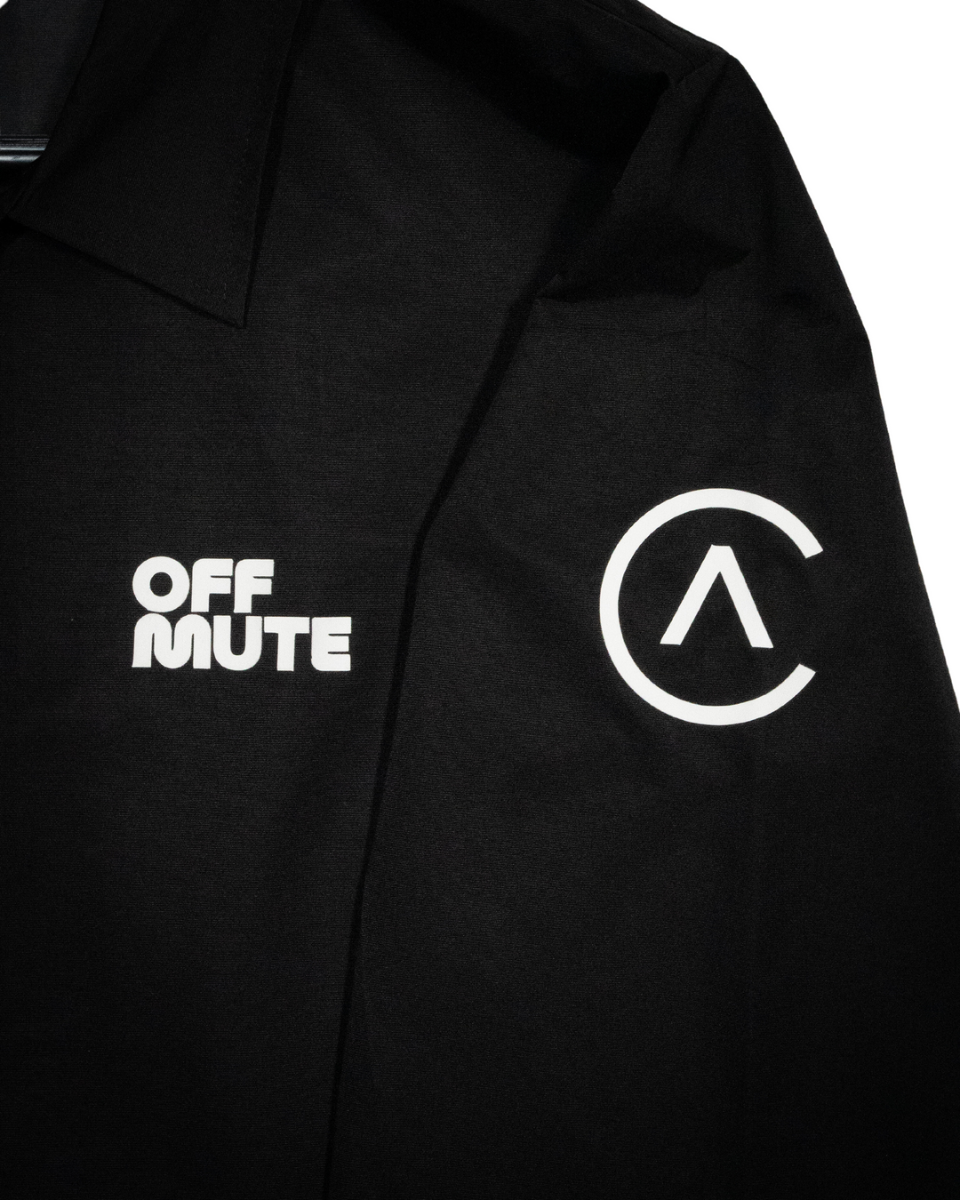 OFF MUTE WINDBREAKER JACKET